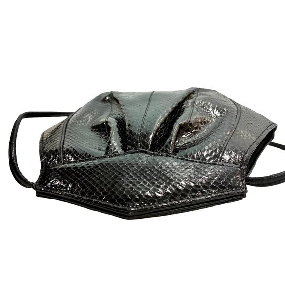 Vintage 80s Black Snakeskin Geometric Shoulder Bag Hexagon Pleated Purse - Picture 6 of 12